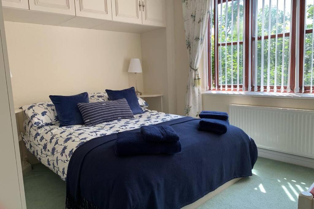 A Charming, Spacious 2 Bedroom Apartment In Lytham Lytham St Annes Exterior foto